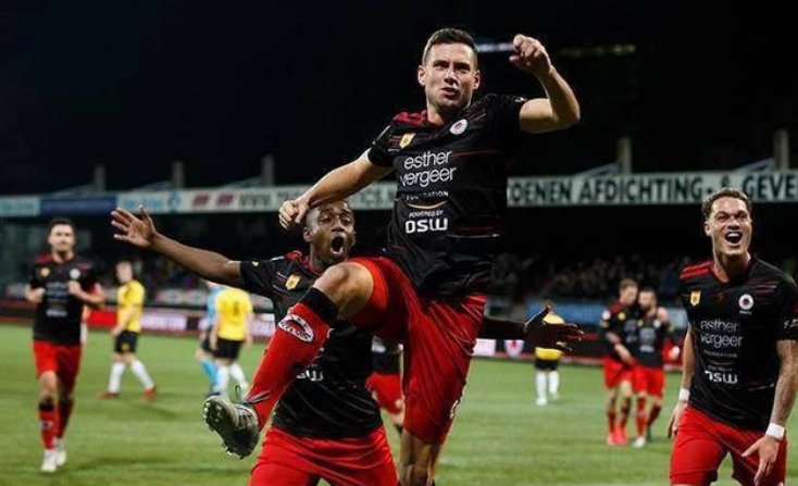 然让人痛心 然让人痛心