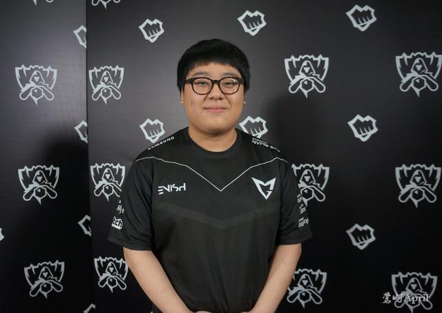 着无可替代 着无可替代