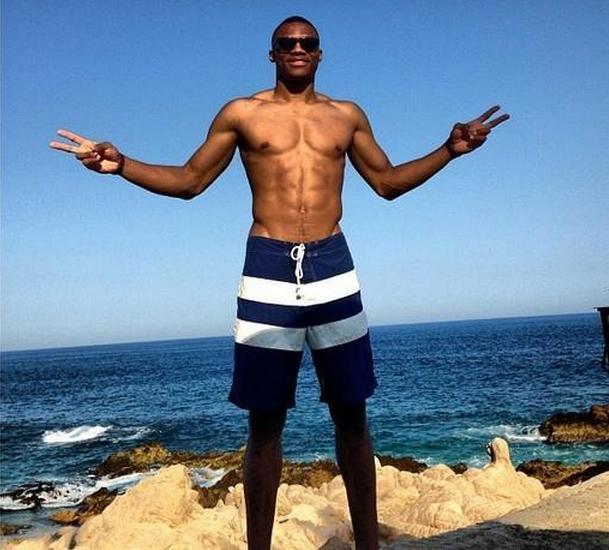 度对抗中仍 度对抗中仍