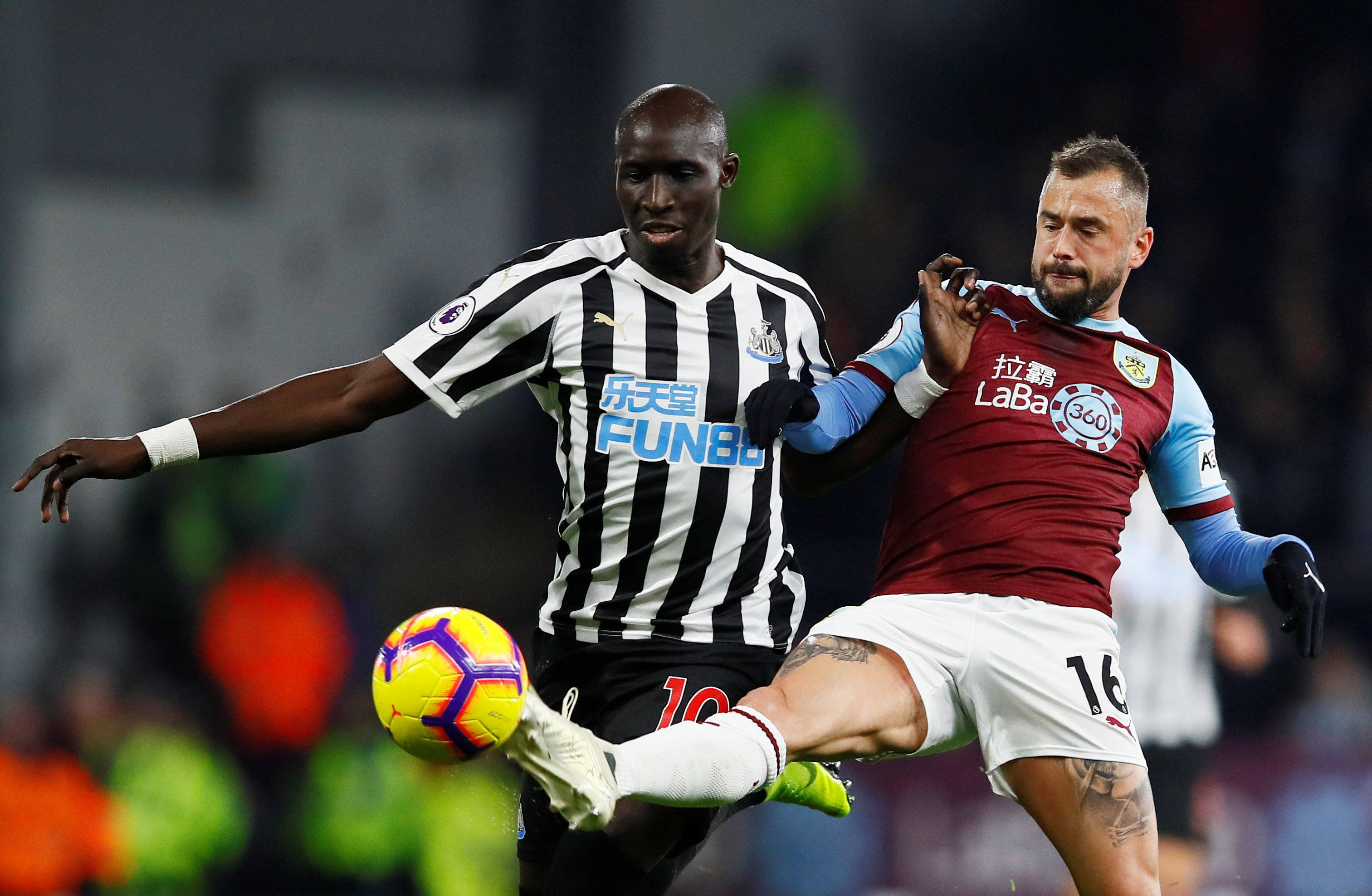 能在高压防 能在高压防