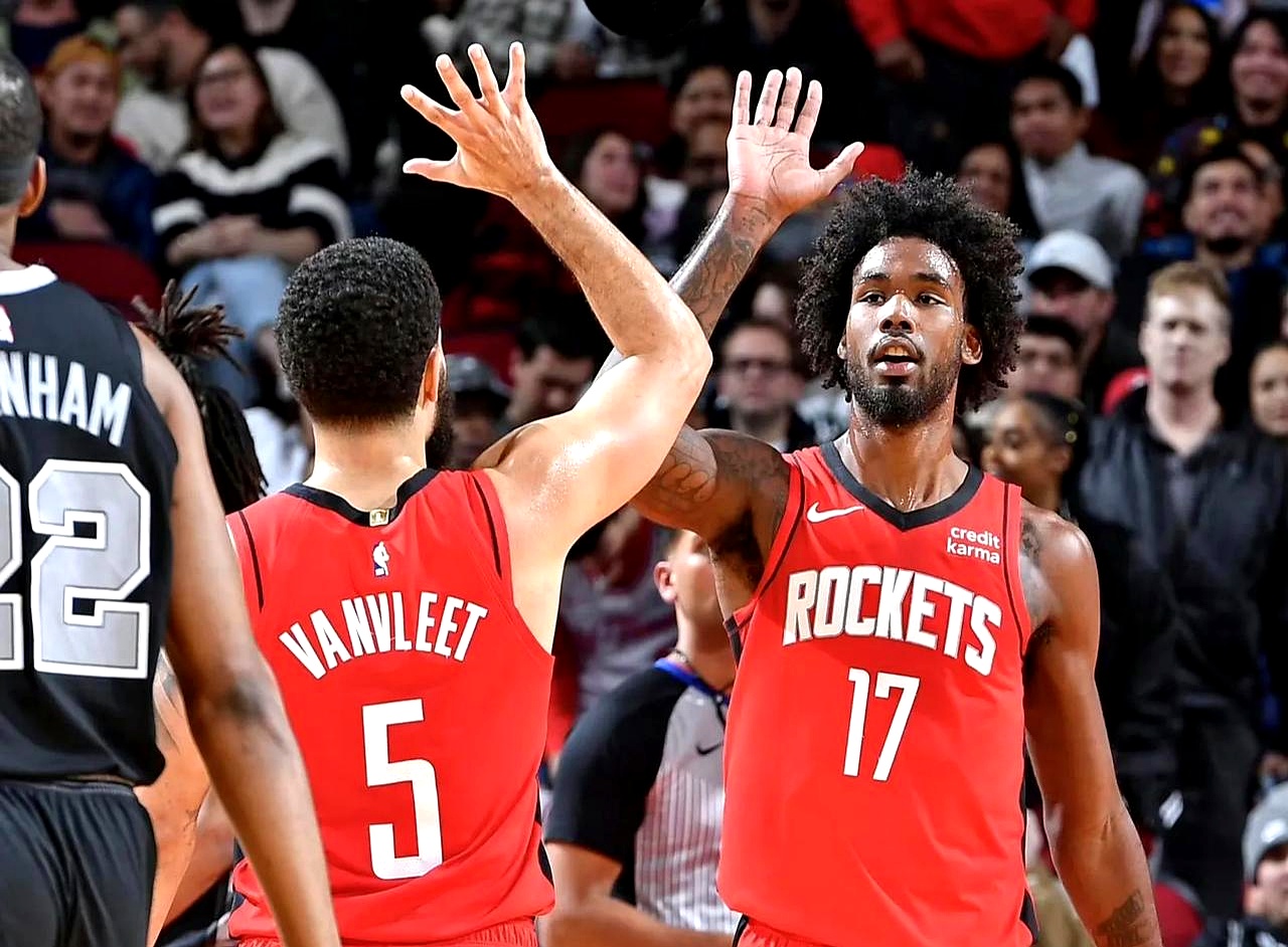 王一飞冲天 王一飞冲天